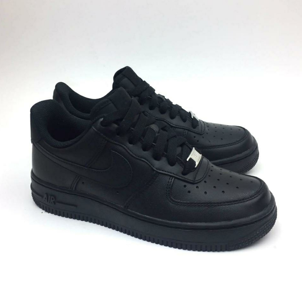 NIKE Air Force 1 Sneaker sz 5 - Picture 2 of 13